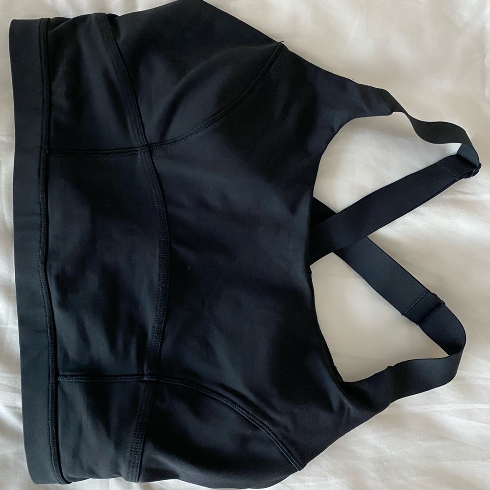 Lululemon sports bra 8